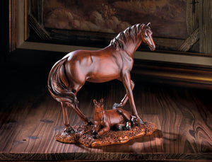 MOTHER AND FOAL HORSE STATUE